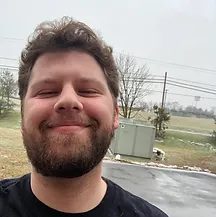 2022selfie - Zachary Shiffman.jpeg