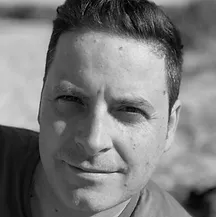 author-headshot 2021 - Ross Alexander.jpeg
